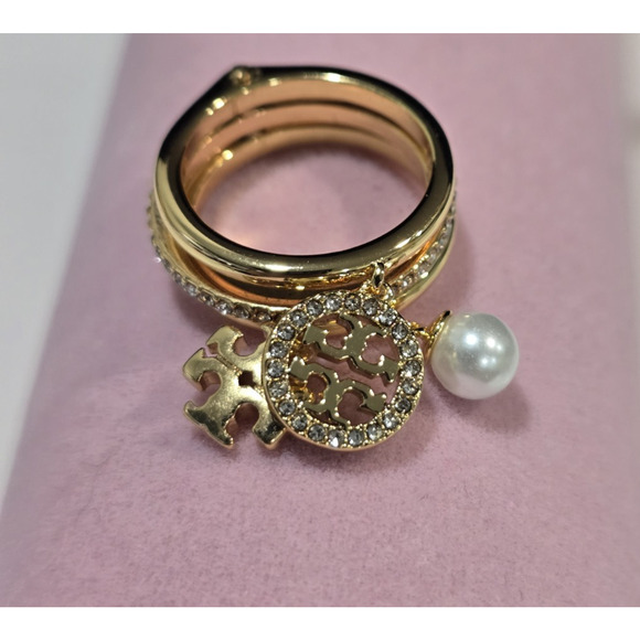 Tory Burch Crystal Pave & Pearl w/Kira & Miller Logo Charms Ring - Size 7 *NWOT* - Picture 1 of 4